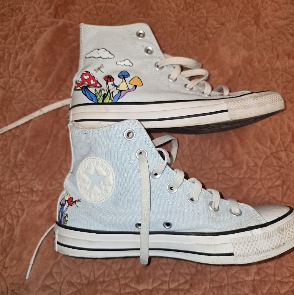 CONVERSE WOMENS